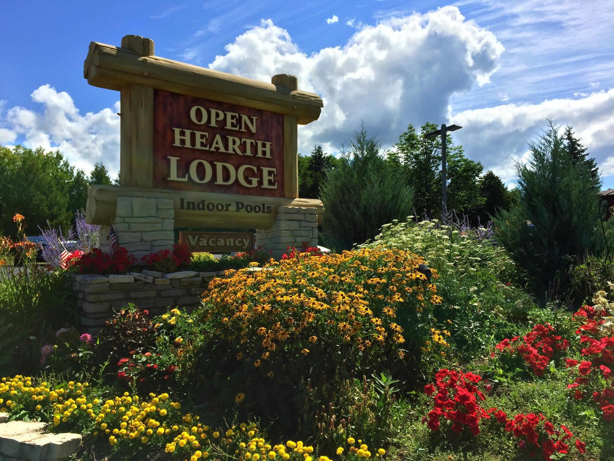 Open Hearth Lodge Sister Bay Exterior foto