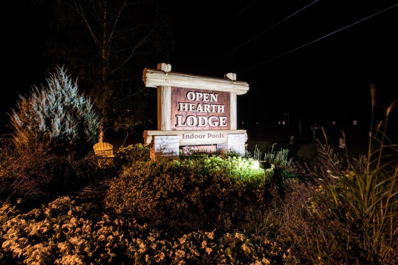 Open Hearth Lodge Sister Bay Exterior foto